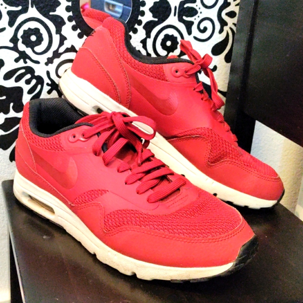 Nike Women Air Max SC size 9.5 ❤️